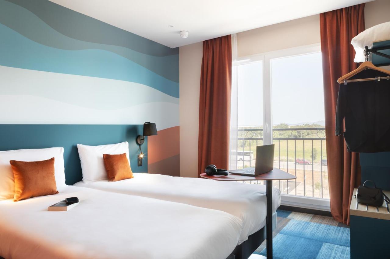 Ibis Styles Miramas Exterior foto