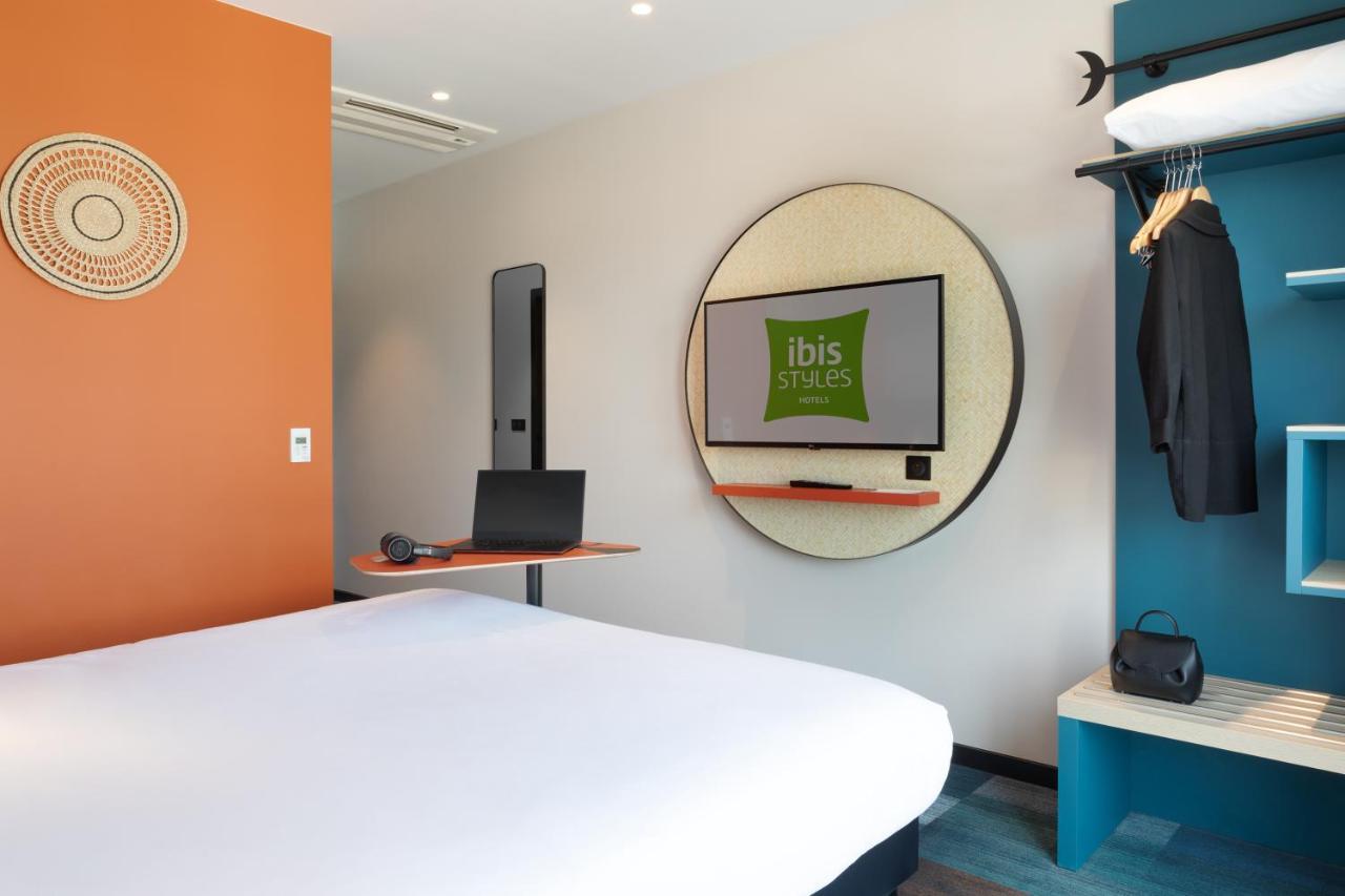 Ibis Styles Miramas Exterior foto