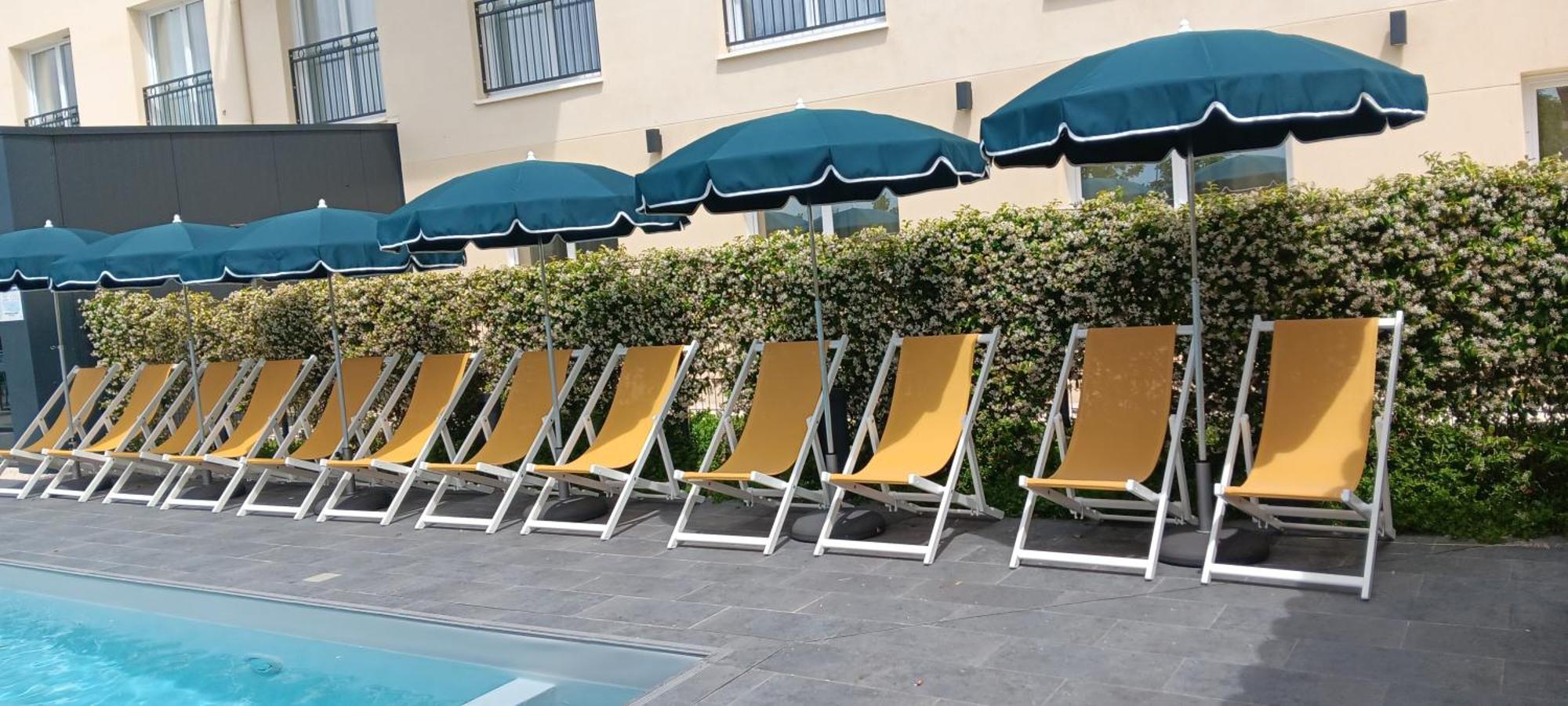 Ibis Styles Miramas Exterior foto
